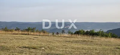 Zemljište 6.758 m², Oprtalj - panoramski pogled i privatnost - 2