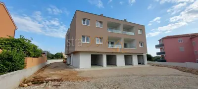 Apartment 71 m², Peroj - 500 m from the sea, garage and parking space - 17