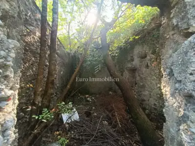 Građevinsko zemljište, Dražice - ravan teren i pristup s tri strane - 2
