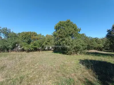 Građevinsko zemljište, Dražice - ravan teren i pristup s tri strane - 7