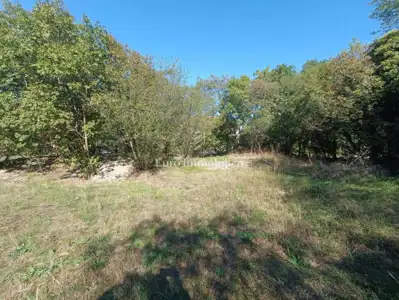 Građevinsko zemljište, Dražice - ravan teren i pristup s tri strane - 4