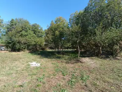 Građevinsko zemljište, Dražice - ravan teren i pristup s tri strane - 9