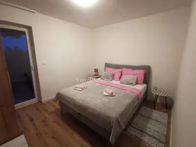 Apartmanska kuća 500 m², Ližnjan - mirna lokacija - 14