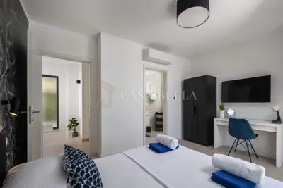 Vila 260 m², Šmrika - bazen i panoramski pogled na more - 6