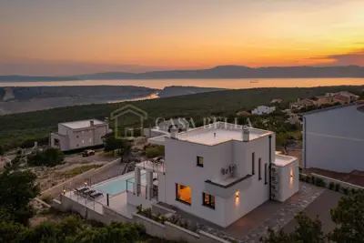 Vila 260 m², Šmrika - bazen i panoramski pogled na more
