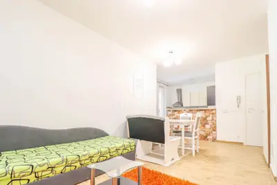 Stan 56,57 m², Siget - dvosoban s terasom i vrtom - 4