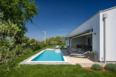 Villa 204 m², Poreč - quiet location near the city - 7