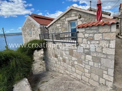 Stone house 93 m², Omiš - first row to the sea - 4