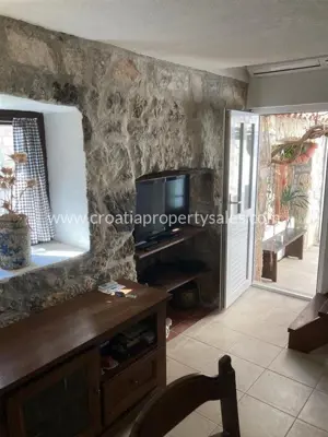 Stone house 93 m², Omiš - first row to the sea - 7