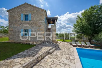 ISTRA, SVETI LOVREČ - Stone house with pool - 12