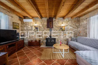 ISTRA, SVETI LOVREČ - Stone house with pool - 6
