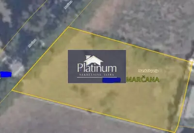 Građevinsko zemljište, Marčana - pravilnog oblika i pristup javnom putu