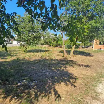 Građevinsko zemljište 2.349 m², Medulin - blizu mora