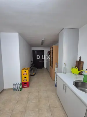 Haus 258 m², Sveti Filip i Jakov - ruhiger Teil - 13