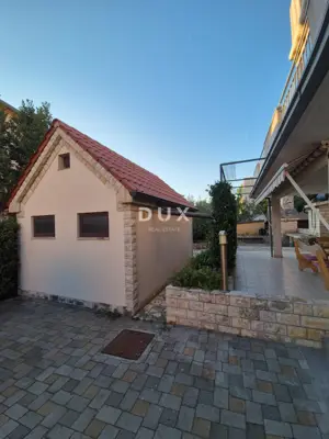 Haus 258 m², Sveti Filip i Jakov - ruhiger Teil - 8