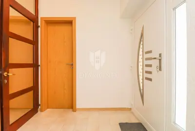 House for sale in Veli vrh, 160 m² - 21
