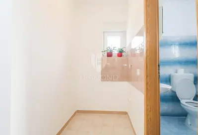 House for sale in Veli vrh, 160 m² - 18