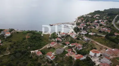 Baugrundstück, Banj auf der Insel Pašman - nahe dem Zentrum und dem Strand - 2
