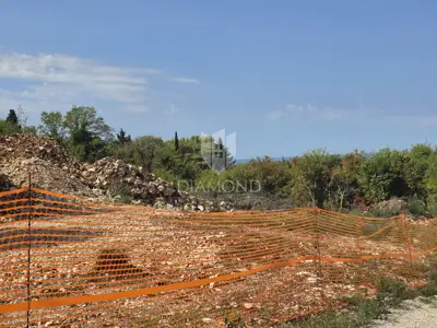 Građevinska parcela u Poreču, pogled na more i privatnost - 5