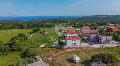Land plot for sale in Krnica