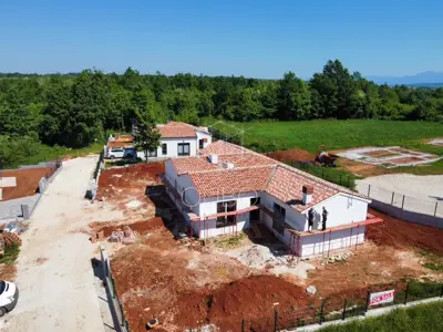 Haus 82 m², Kožljani bei Barban, ruhige neue Wohngegend