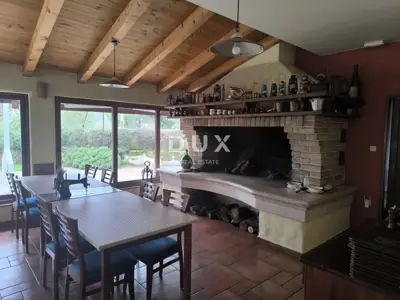 ISTRA, RABAC - Restaurant with an established business, parking - NO INVESTMENT NEEDED! ! - 10