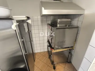 ISTRA, RABAC - Restaurant with an established business, parking - NO INVESTMENT NEEDED! ! - 15
