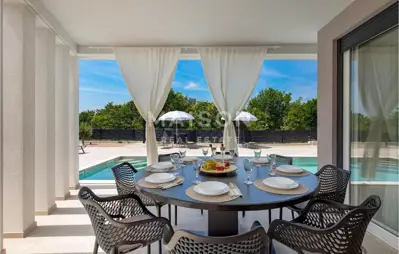 Villa 175 m², Vrbnik auf der Insel Krk, Pool und Terrasse - 17