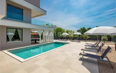 Villa 175 m², Vrbnik auf der Insel Krk, Pool und Terrasse - 4
