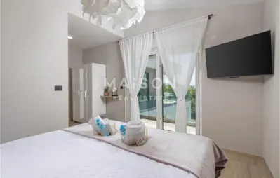 Villa 175 m², Vrbnik auf der Insel Krk, Pool und Terrasse - 20