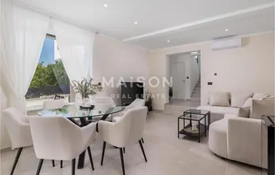 Villa 175 m², Vrbnik auf der Insel Krk, Pool und Terrasse - 12