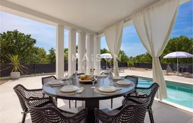 Villa 175 m², Vrbnik auf der Insel Krk, Pool und Terrasse - 16