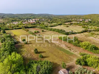 Land 8,650 m², Krmed - building and agricultural land - 9