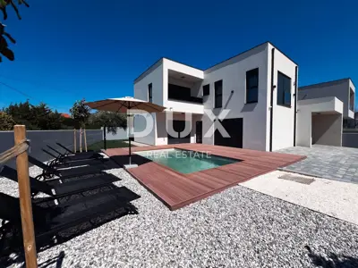 Semi-detached house 188.2 m², Pomer - quiet location and sea view