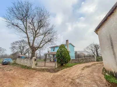 Building plot in Motovun, panoramic views and peace - 8