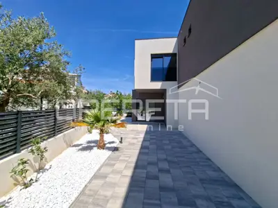 Haus zum Kauf in Srima, 148,8 m² - 6