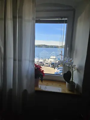 Stan 82 m², Dolac Šibenik - prvi red do mora - 5