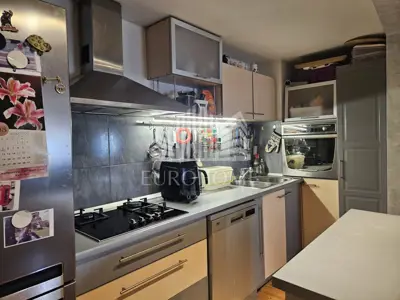 Stan 82 m², Dolac Šibenik - prvi red do mora - 10