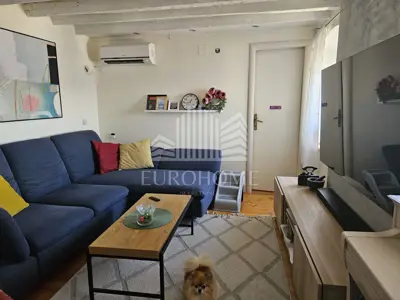 Stan 82 m², Dolac Šibenik - prvi red do mora - 2