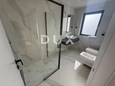 Villa 172 m², Pobri - Meerblick und Jacuzzi - 9