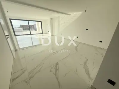 Villa 172 m², Pobri - Meerblick und Jacuzzi