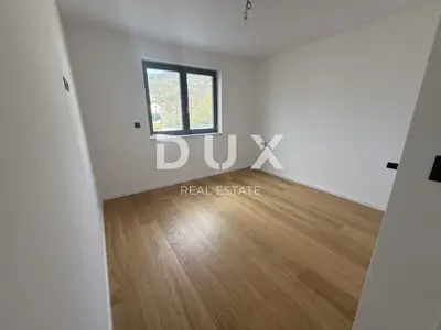 Villa 172 m², Pobri - Meerblick und Jacuzzi - 13
