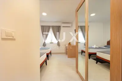 Motel 1,026 m², Pićan - 70 beds and renovated - 15