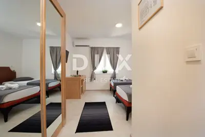 Motel 1,026 m², Pićan - 70 beds and renovated - 13