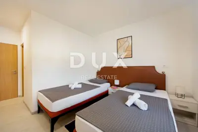 Motel 1,026 m², Pićan - 70 beds and renovated - 18