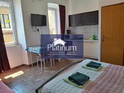 Stan 90 m², Pula Centar - 4 jedinice - 3