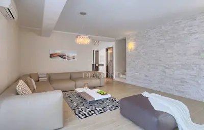 Labin, okolica, Villa u mirnom naselju - 14
