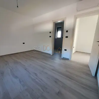Vila 218 m², Medulin - luksuzna dvojna vila - 9