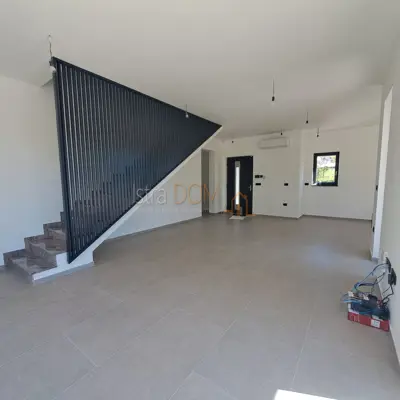 Vila 218 m², Medulin - luksuzna dvojna vila - 6