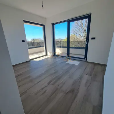 Vila 218 m², Medulin - luksuzna dvojna vila - 16